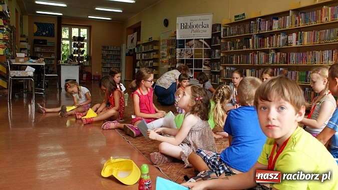 Zdjęcie w galerii na portalu naszraciborz.pl: Pirackie podchody w raciborskiej bibliotece wiadomości z regionu