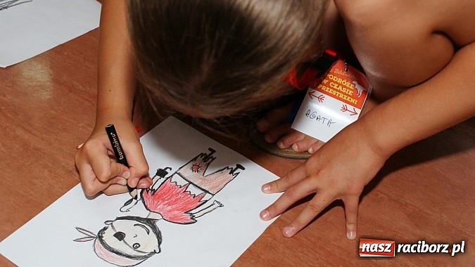 Zdjęcie w galerii na portalu naszraciborz.pl: Pirackie podchody w raciborskiej bibliotece wiadomości z regionu