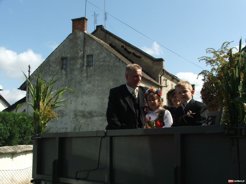 Zdjęcie w galerii na portalu naszraciborz.pl: Bóg błogosławił, ziemia plon wydała… wiadomości z regionu