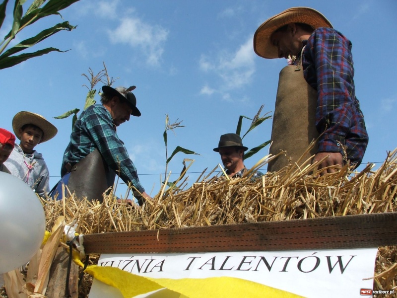 Zdjęcie w galerii na portalu naszraciborz.pl: Bóg błogosławił, ziemia plon wydała… wiadomości z regionu