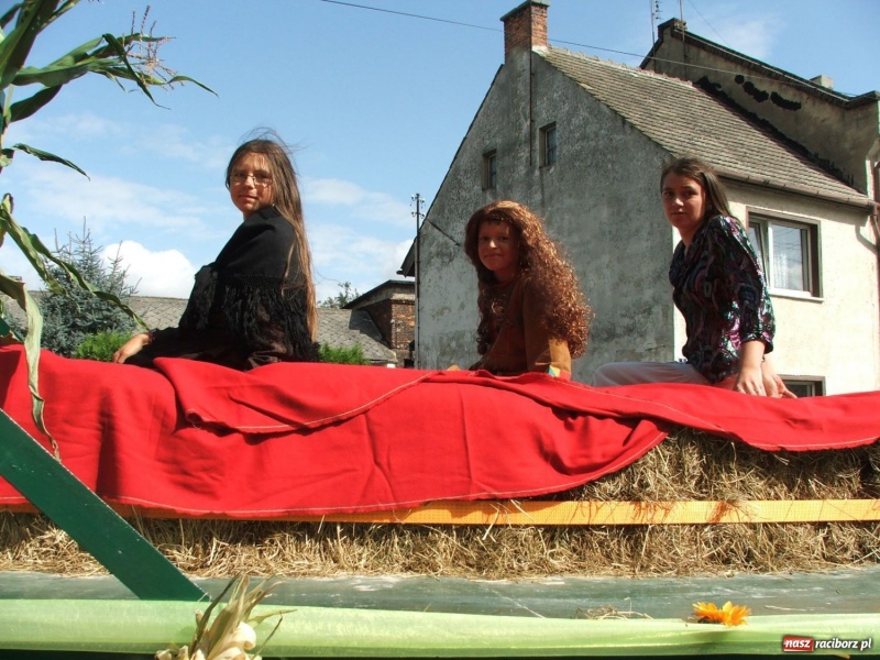 Zdjęcie w galerii na portalu naszraciborz.pl: Bóg błogosławił, ziemia plon wydała… wiadomości z regionu