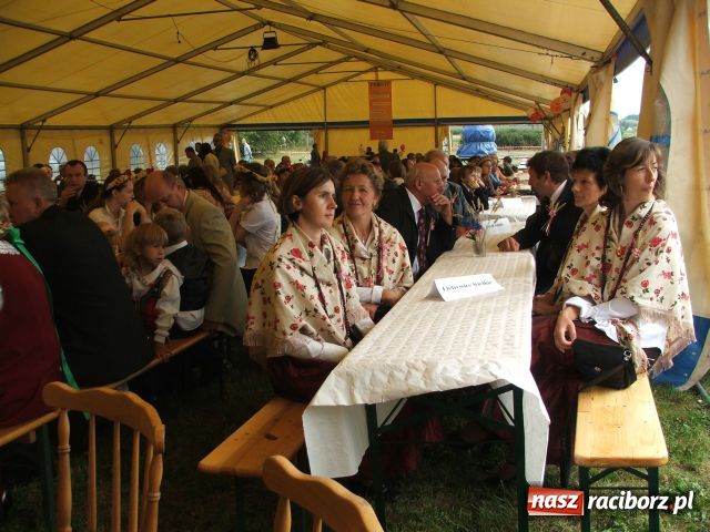 Zdjęcie w galerii na portalu naszraciborz.pl: Bóg błogosławił, ziemia plon wydała… wiadomości z regionu