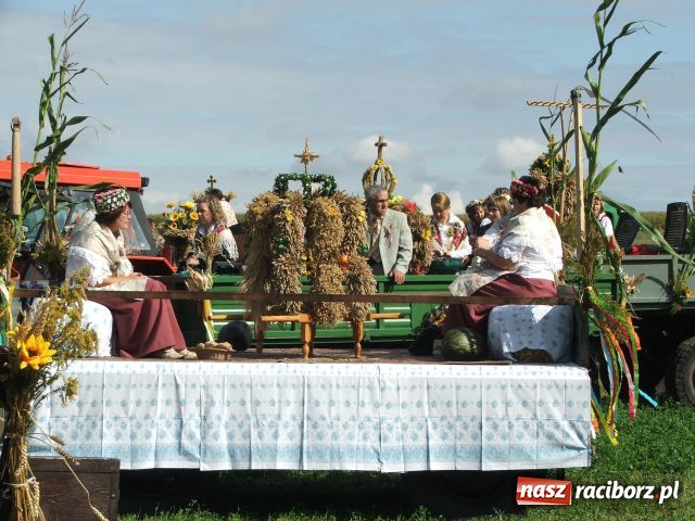 Zdjęcie w galerii na portalu naszraciborz.pl: Bóg błogosławił, ziemia plon wydała… wiadomości z regionu