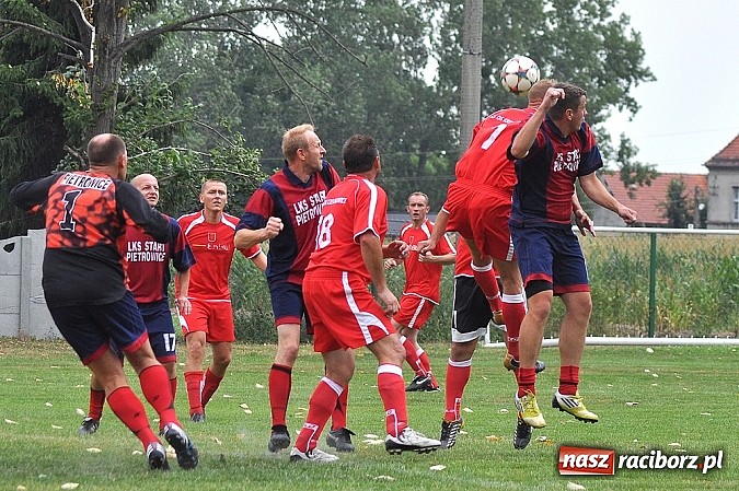 Zdjęcie w galerii na portalu naszraciborz.pl: W Krzanowicach świętują 110-lecie powstania klubu sportowego wiadomości z regionu