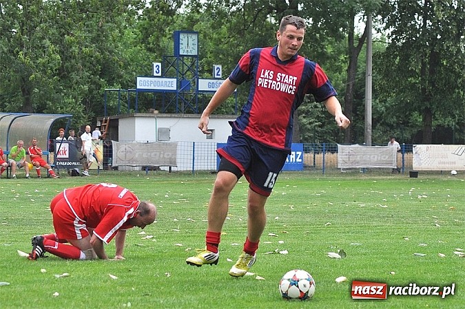 Zdjęcie w galerii na portalu naszraciborz.pl: W Krzanowicach świętują 110-lecie powstania klubu sportowego wiadomości z regionu