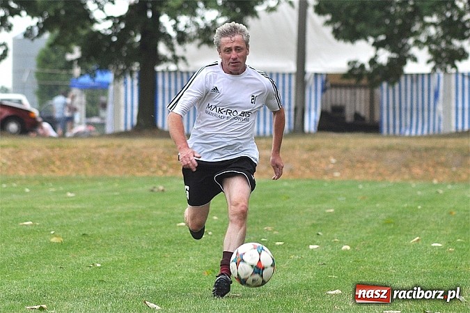 Zdjęcie w galerii na portalu naszraciborz.pl: W Krzanowicach świętują 110-lecie powstania klubu sportowego wiadomości z regionu