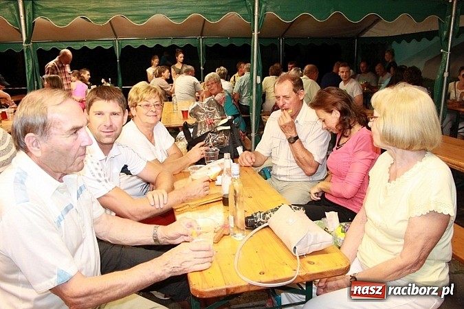 Zdjęcie w galerii na portalu naszraciborz.pl: Pierwszy dzień festynu 95-lecia LKS Wojnowice za nami wiadomości z regionu