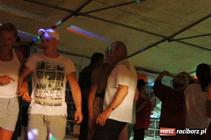 Zdjęcie w galerii na portalu naszraciborz.pl: Pierwszy dzień festynu 95-lecia LKS Wojnowice za nami wiadomości z regionu