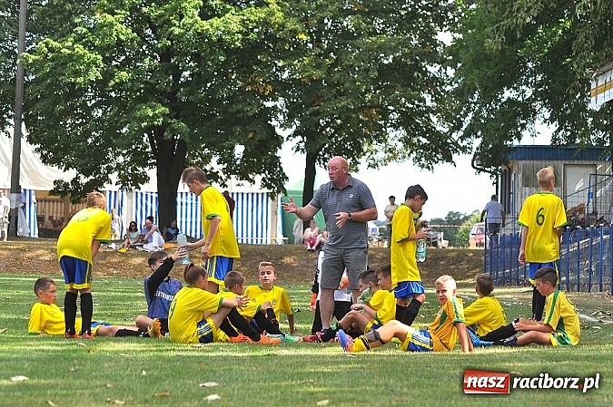 Zdjęcie w galerii na portalu naszraciborz.pl: 110-lecie KS Krzanowice. Unia Racibórz niepokonana w turnieju trampkarzy wiadomości z regionu