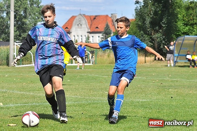 Zdjęcie w galerii na portalu naszraciborz.pl: 110-lecie KS Krzanowice. Unia Racibórz niepokonana w turnieju trampkarzy wiadomości z regionu