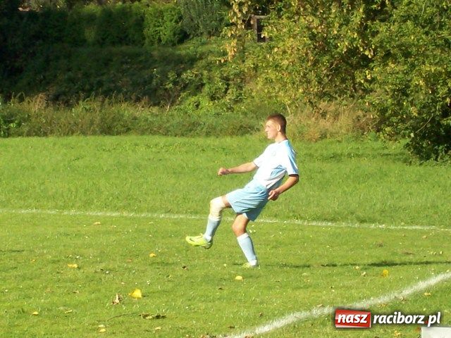 Zdjęcie w galerii na portalu naszraciborz.pl: Nareszcie punkt dla Tworkowa wiadomości z regionu