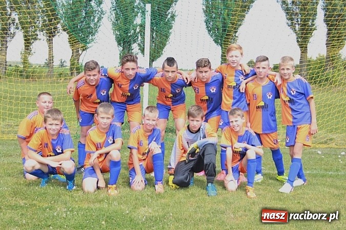 Zdjęcie w galerii na portalu naszraciborz.pl: Pełne emocji popołudnie i wiecz&oacute;r, czyli festyn LKS Wojnowice wiadomości z regionu