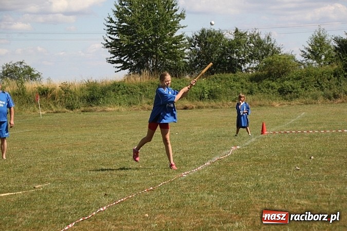 Zdjęcie w galerii na portalu naszraciborz.pl: Pełne emocji popołudnie i wiecz&oacute;r, czyli festyn LKS Wojnowice wiadomości z regionu