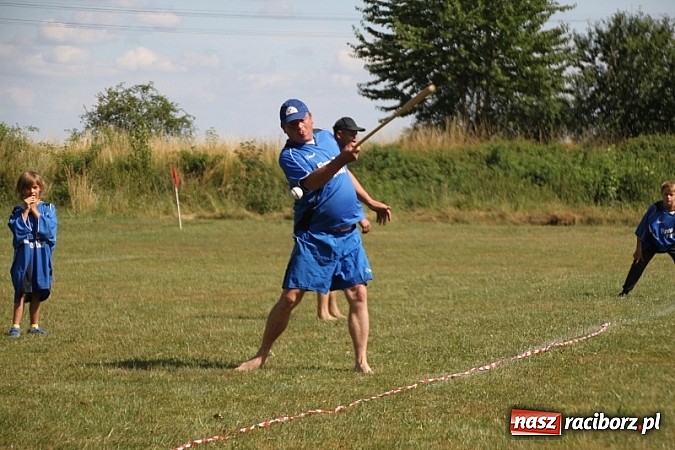 Zdjęcie w galerii na portalu naszraciborz.pl: Pełne emocji popołudnie i wiecz&oacute;r, czyli festyn LKS Wojnowice wiadomości z regionu