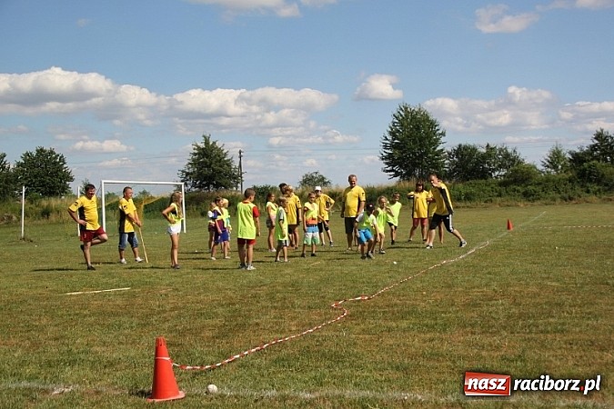 Zdjęcie w galerii na portalu naszraciborz.pl: Pełne emocji popołudnie i wiecz&oacute;r, czyli festyn LKS Wojnowice wiadomości z regionu