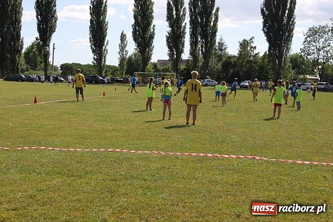 Zdjęcie w galerii na portalu naszraciborz.pl: Pełne emocji popołudnie i wiecz&oacute;r, czyli festyn LKS Wojnowice wiadomości z regionu