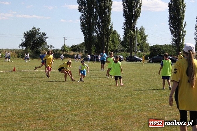 Zdjęcie w galerii na portalu naszraciborz.pl: Pełne emocji popołudnie i wiecz&oacute;r, czyli festyn LKS Wojnowice wiadomości z regionu