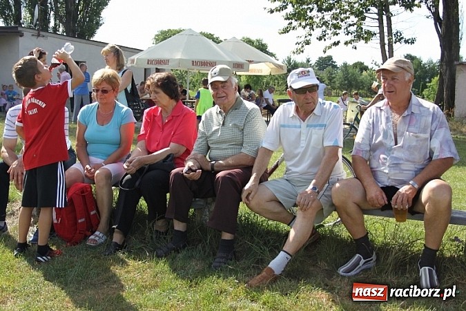 Zdjęcie w galerii na portalu naszraciborz.pl: Pełne emocji popołudnie i wiecz&oacute;r, czyli festyn LKS Wojnowice wiadomości z regionu