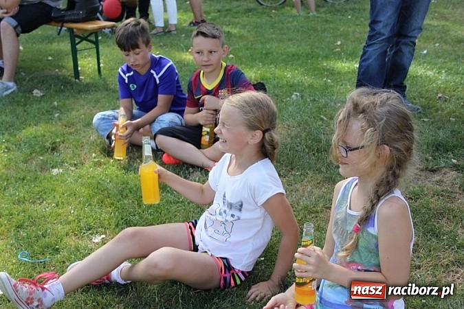 Zdjęcie w galerii na portalu naszraciborz.pl: Pełne emocji popołudnie i wiecz&oacute;r, czyli festyn LKS Wojnowice wiadomości z regionu