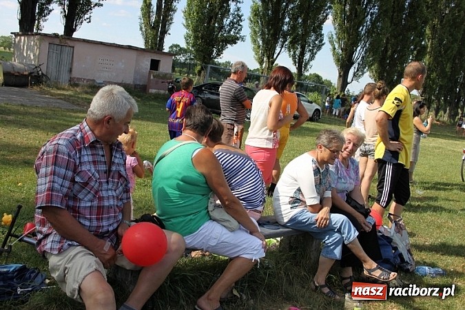 Zdjęcie w galerii na portalu naszraciborz.pl: Pełne emocji popołudnie i wiecz&oacute;r, czyli festyn LKS Wojnowice wiadomości z regionu