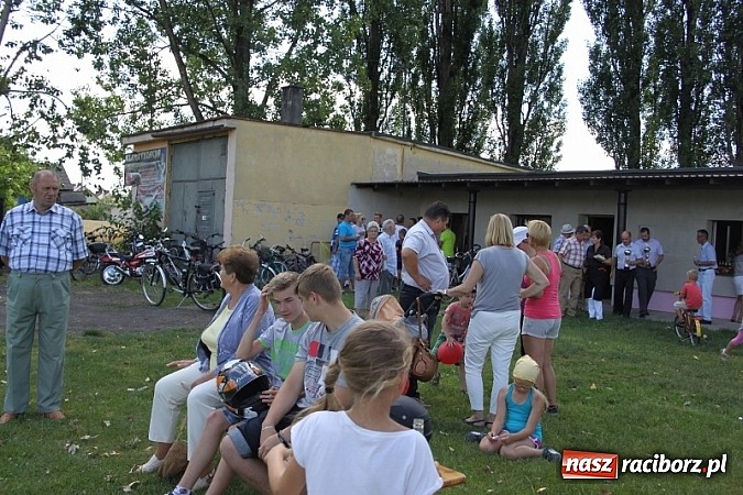 Zdjęcie w galerii na portalu naszraciborz.pl: Pełne emocji popołudnie i wiecz&oacute;r, czyli festyn LKS Wojnowice wiadomości z regionu