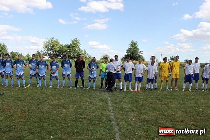 Zdjęcie w galerii na portalu naszraciborz.pl: Pełne emocji popołudnie i wiecz&oacute;r, czyli festyn LKS Wojnowice wiadomości z regionu