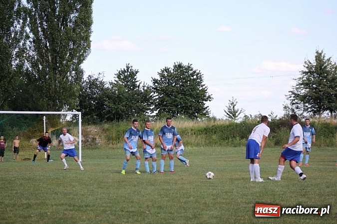 Zdjęcie w galerii na portalu naszraciborz.pl: Pełne emocji popołudnie i wiecz&oacute;r, czyli festyn LKS Wojnowice wiadomości z regionu