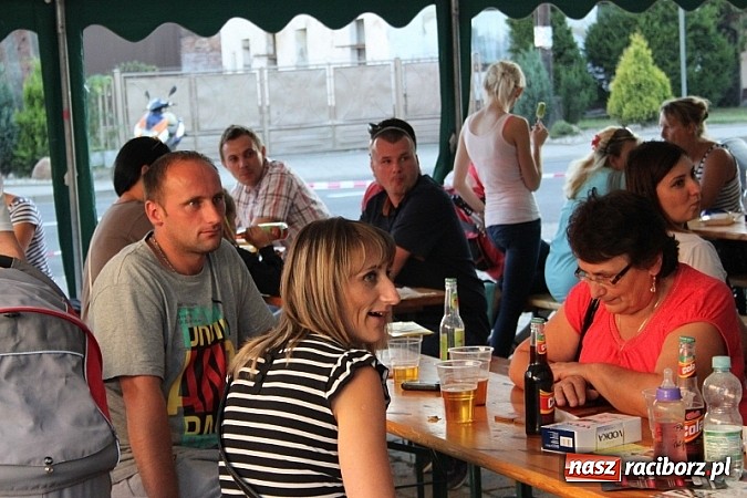 Zdjęcie w galerii na portalu naszraciborz.pl: Pełne emocji popołudnie i wiecz&oacute;r, czyli festyn LKS Wojnowice wiadomości z regionu