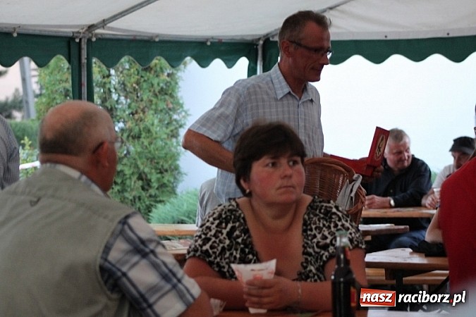 Zdjęcie w galerii na portalu naszraciborz.pl: Pełne emocji popołudnie i wiecz&oacute;r, czyli festyn LKS Wojnowice wiadomości z regionu