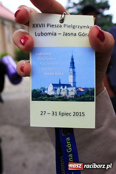 Zdjęcie w galerii na portalu naszraciborz.pl: 240 pielgrzymów z Lubomi i okolic już w drodze na Jasną Górę wiadomości z regionu