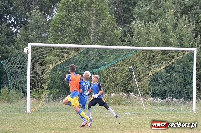 Zdjęcie w galerii na portalu naszraciborz.pl: Unia Racibórz - Jedlińsk. Rewanż zakończony pogromem! wiadomości z regionu