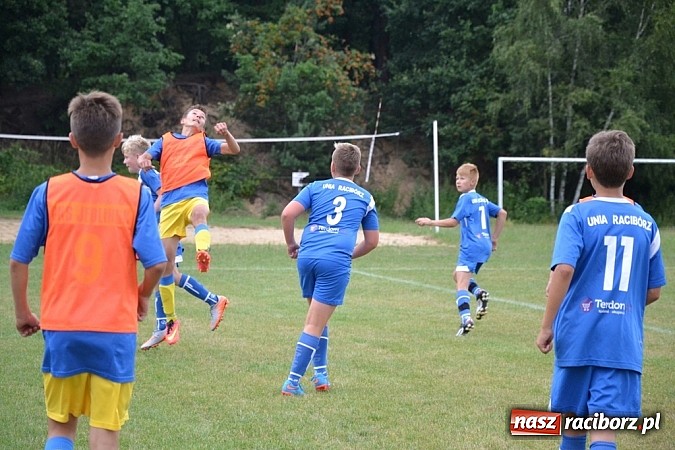 Zdjęcie w galerii na portalu naszraciborz.pl: Unia Racibórz - Jedlińsk. Rewanż zakończony pogromem! wiadomości z regionu