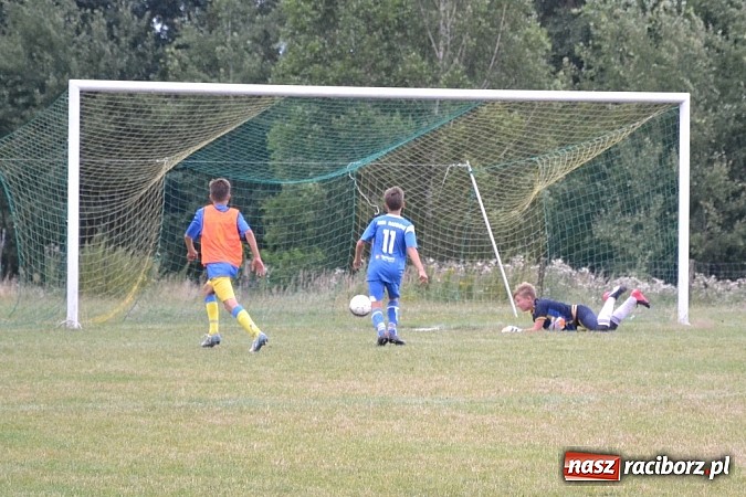 Zdjęcie w galerii na portalu naszraciborz.pl: Unia Racibórz - Jedlińsk. Rewanż zakończony pogromem! wiadomości z regionu