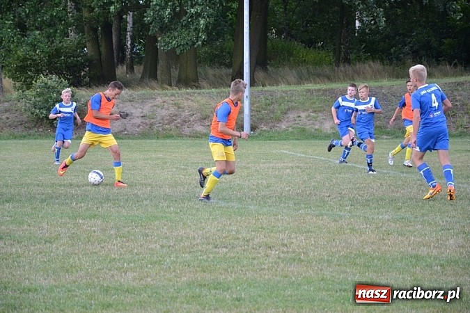 Zdjęcie w galerii na portalu naszraciborz.pl: Unia Racibórz - Jedlińsk. Rewanż zakończony pogromem! wiadomości z regionu