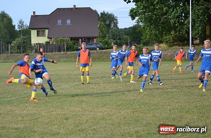 Zdjęcie w galerii na portalu naszraciborz.pl: Unia Racibórz - Jedlińsk. Rewanż zakończony pogromem! wiadomości z regionu