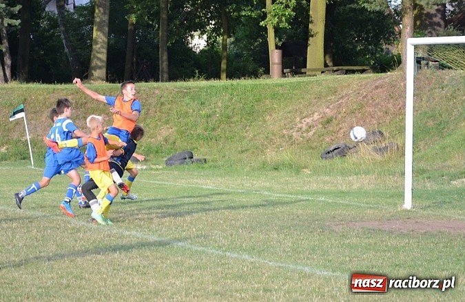 Zdjęcie w galerii na portalu naszraciborz.pl: Unia Racibórz - Jedlińsk. Rewanż zakończony pogromem! wiadomości z regionu