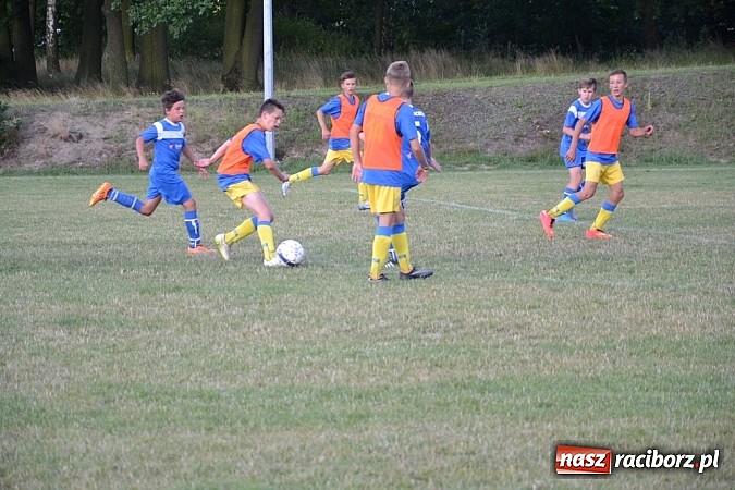 Zdjęcie w galerii na portalu naszraciborz.pl: Unia Racibórz - Jedlińsk. Rewanż zakończony pogromem! wiadomości z regionu