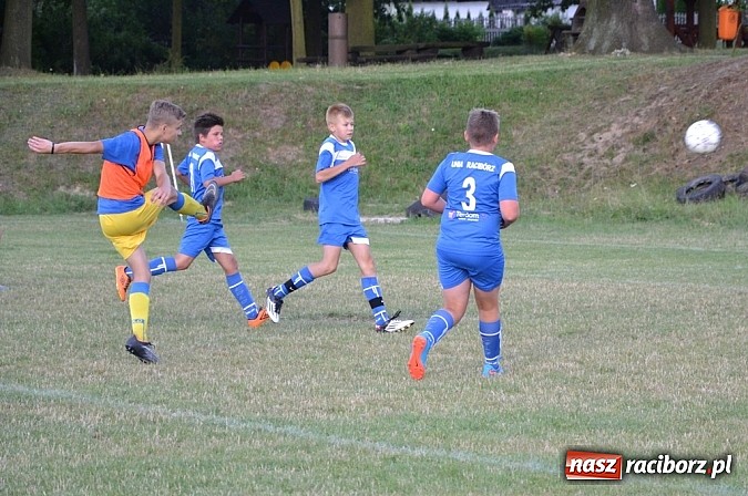 Zdjęcie w galerii na portalu naszraciborz.pl: Unia Racibórz - Jedlińsk. Rewanż zakończony pogromem! wiadomości z regionu