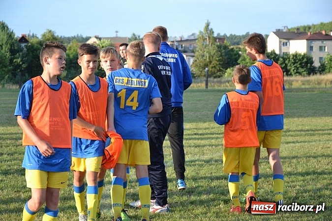Zdjęcie w galerii na portalu naszraciborz.pl: Unia Racibórz - Jedlińsk. Rewanż zakończony pogromem! wiadomości z regionu
