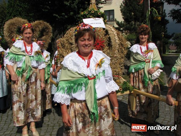 Zdjęcie w galerii na portalu naszraciborz.pl: Tworków: Hucznie i na wesoło wiadomości z regionu