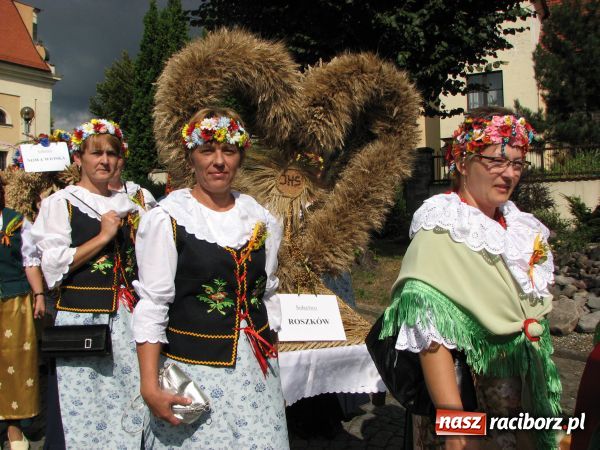 Zdjęcie w galerii na portalu naszraciborz.pl: Tworków: Hucznie i na wesoło wiadomości z regionu