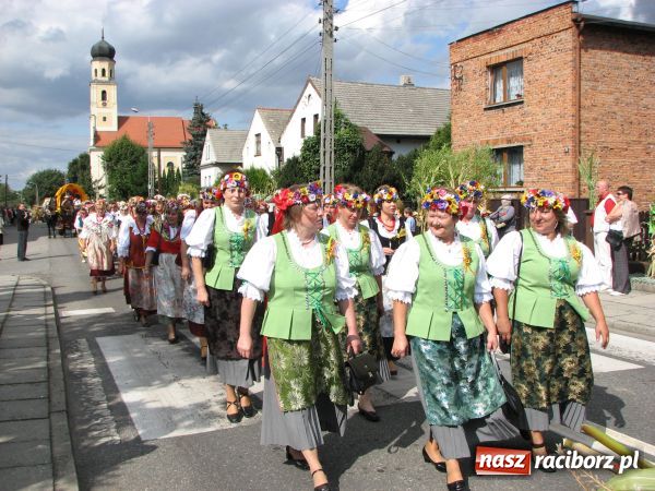 Zdjęcie w galerii na portalu naszraciborz.pl: Tworków: Hucznie i na wesoło wiadomości z regionu