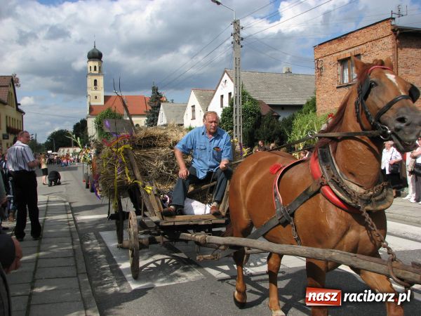 Zdjęcie w galerii na portalu naszraciborz.pl: Tworków: Hucznie i na wesoło wiadomości z regionu