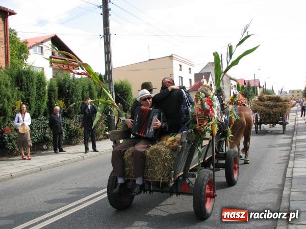 Zdjęcie w galerii na portalu naszraciborz.pl: Tworków: Hucznie i na wesoło wiadomości z regionu