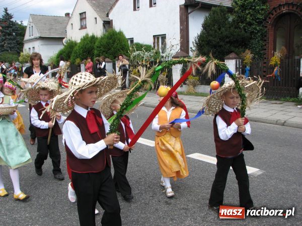 Zdjęcie w galerii na portalu naszraciborz.pl: Tworków: Hucznie i na wesoło wiadomości z regionu