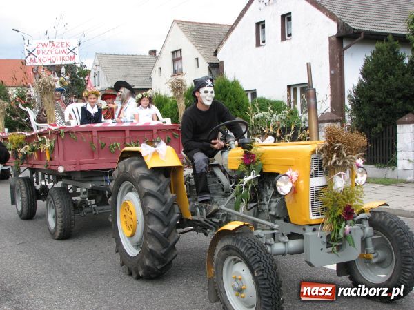 Zdjęcie w galerii na portalu naszraciborz.pl: Tworków: Hucznie i na wesoło wiadomości z regionu