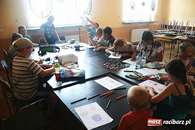 Zdjęcie w galerii na portalu naszraciborz.pl: Gotowanie na Uniwersytecie Małolata w Nędzy  wiadomości z regionu