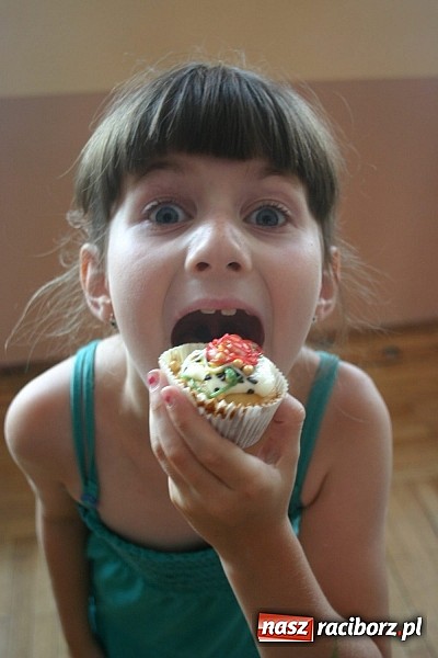 Zdjęcie w galerii na portalu naszraciborz.pl: Gotowanie na Uniwersytecie Małolata w Nędzy  wiadomości z regionu