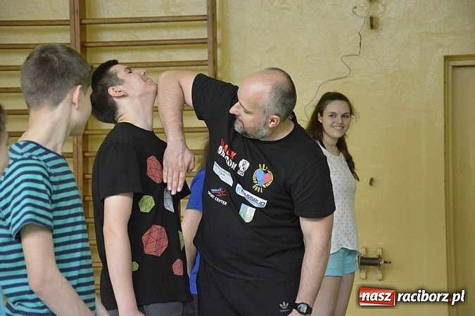 Zdjęcie w galerii na portalu naszraciborz.pl: Udowodniły, że poza komputerem jest inny, ciekawszy świat wiadomości z regionu