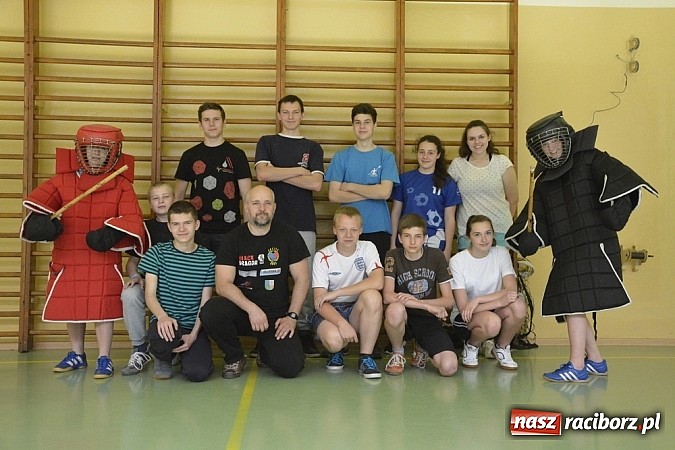 Zdjęcie w galerii na portalu naszraciborz.pl: Udowodniły, że poza komputerem jest inny, ciekawszy świat wiadomości z regionu